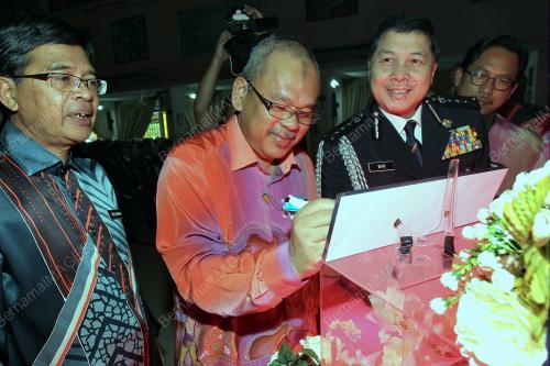 JB08_05022017_SEKOLAH
