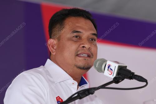 DATUK ZAHARI SARIP