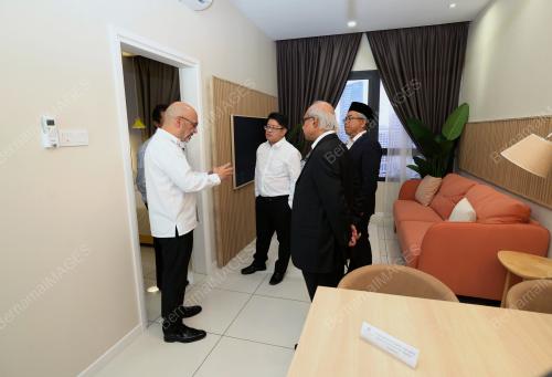 DATUK EWON BENEDICK