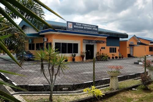 JB08_06012016_FELDA_PASAK