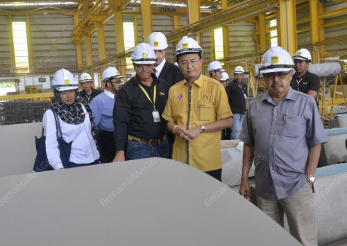 JB08_06032017_LAWATAN_KERJA