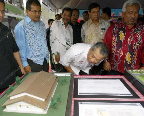 MUHYIDDIN YASSIN