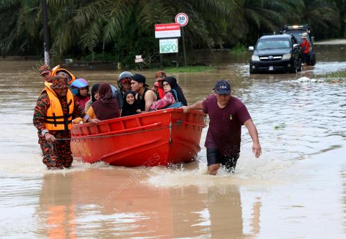 BOMBA DAN PENYELAMAT