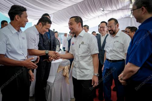 DATUK ONN HAFIZ GHAZI