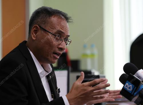 DR MOHD FAMEY YUSOFF