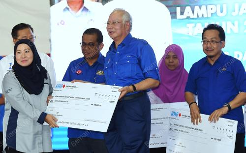 JB08_09022018_PM_MUAR_201802088453
