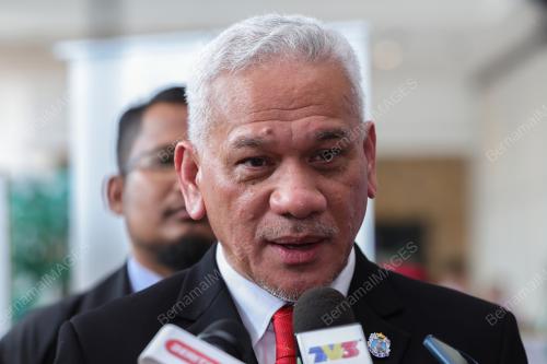 DATUK SALIM AMAN