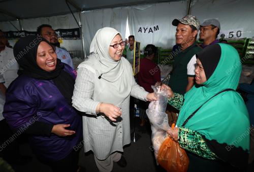 SENATOR FUZIAH SALLEH