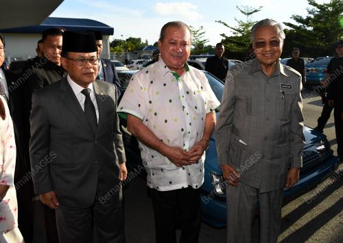 JB08_10012019_MAHATHIR_SULTAN