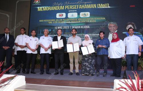 DATUK SERI DR AHMAD ZAHID HAMIDI