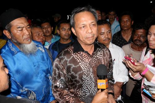JB08_12102014_BUMBUNG