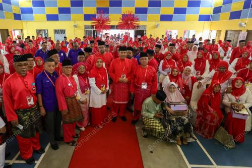 DATUK SERI MOHAMAD HASAN 