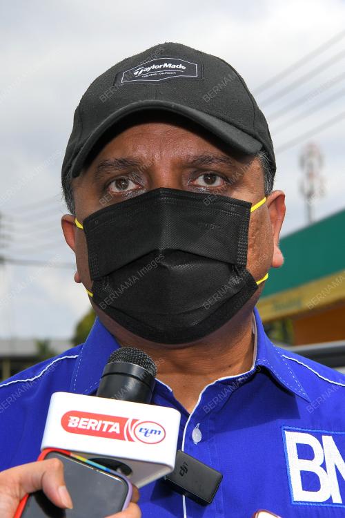 DATUK SERI REEZAL MERICAN NAINA MERICAN 