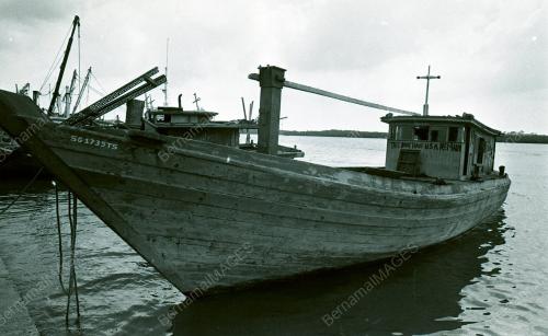 JB08_140690_PENDATANG