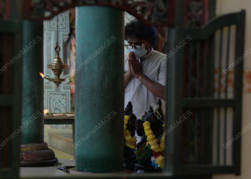 KUIL SRI SUBRAMANIAR, TAMPOI