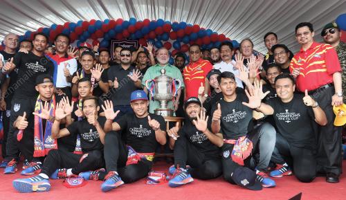 JB08_15052016_MERAIKAN-PIALA_FA