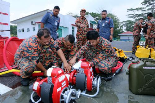 JB08_15102015_MOHD_RIZAL