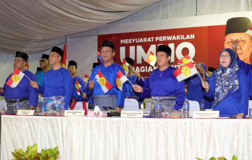 DATUK HASNI MOHAMAD