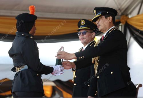 TAN SRI AZAM BAKI