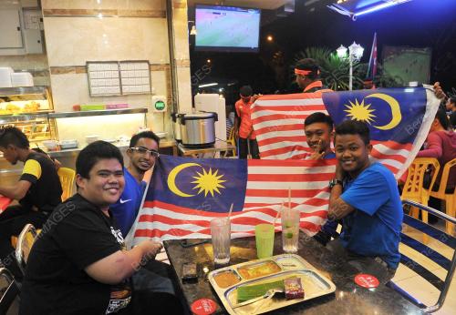 JB08_17122014_PIALA_AFF_SUZUKI