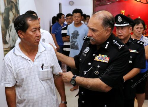 JB08_18042015_DATUK_SERI_MOKHTAR