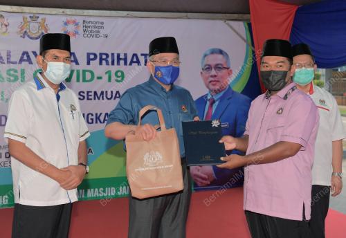 DATUK SERI DR ADHAM BABA