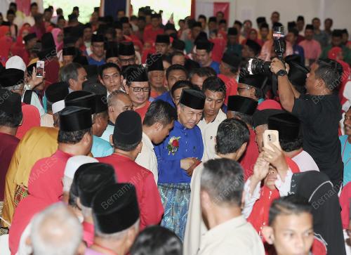 JB08_20082016_UMNO_AYER_HITAM