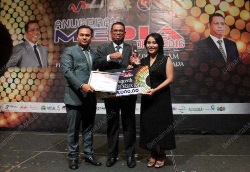 JB08_21112017_ANUGERAH