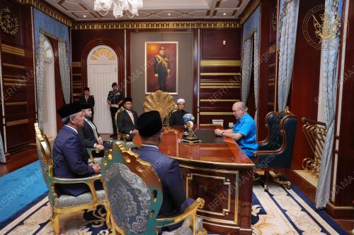 SULTAN JOHOR SULTAN IBRAHIM