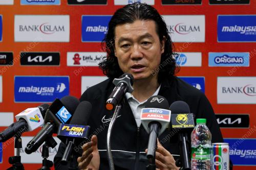 KIM PAN GON