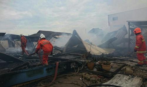 JB08_22102016_TERBAKAR