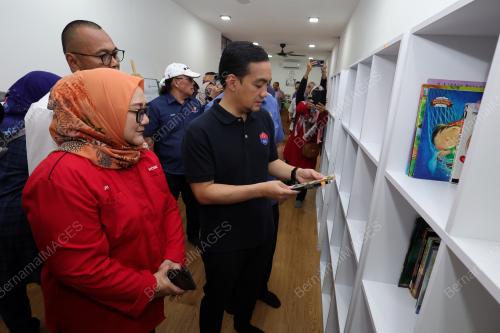 DATUK ONN HAFIZ GHAZI