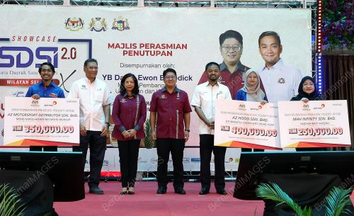 DATUK EWON BENEDICK