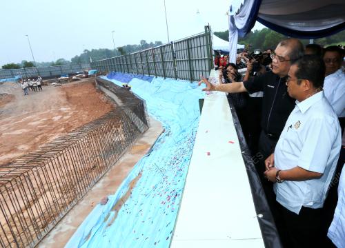 JB08_24102015_MB_JOHOR