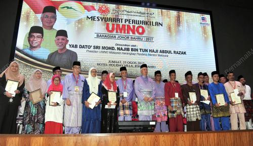 JB08_25082017_PM_UMNO_JB_BN201708243992