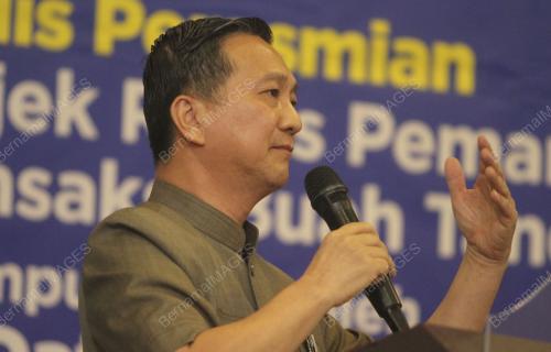 DATUK SERI DR WEE JECK SENG