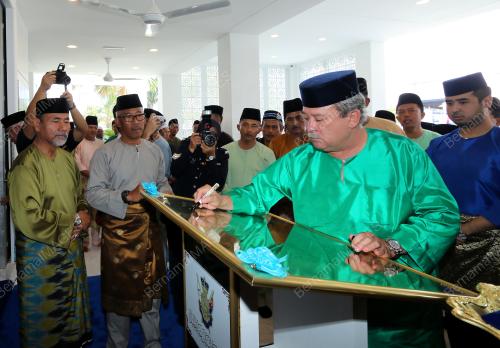 JB08_28082015_SULTAN_JOHOR