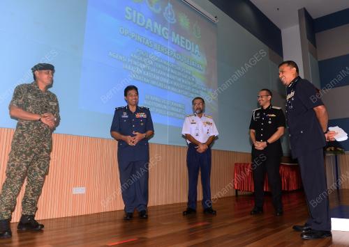 DATUK AYOB KHAN MYDIN PITCHY