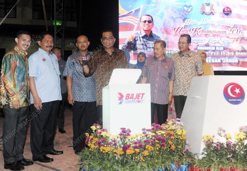 JB08_30082016_AMBANG_MERDEKA