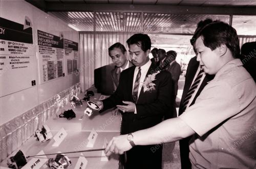 TAN SRI MUHYIDDIN MOHD YASSIN (MENTERI BESAR JOHOR)