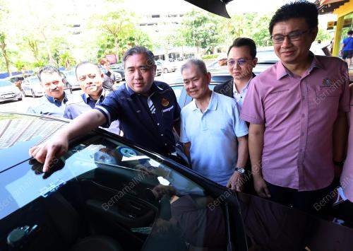 ANTHONY LOKE SIEW FOOK