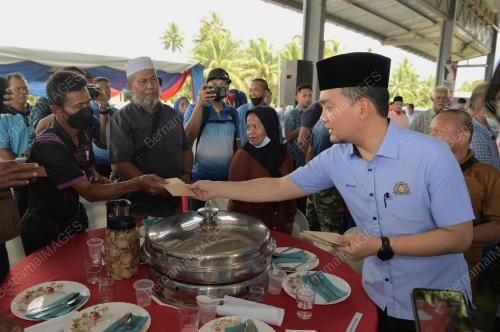 DATUK ONN HAFIZ GHAZI