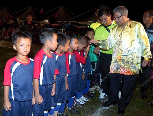 DATUK HASSAN MALEK
