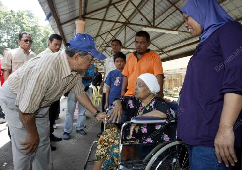 JB09_04022011_BANJIR