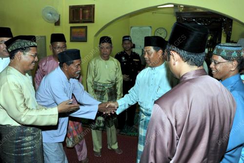 JB09_04052012_SOLAT_JUMAAT