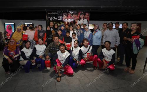 MENONTON WAYANG POLIS EVO 3
