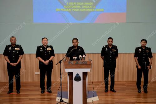 DATUK AYUB KHAN MYDIN PITCHAY