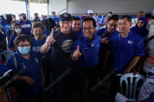 DATUK SERI HISHAMMUDDIN TUN HUSSEIN