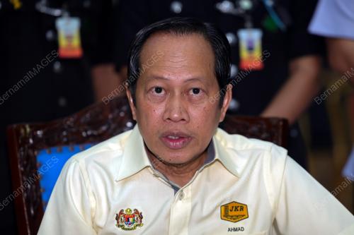 DATUK SERI AHMAD MASLAN