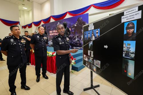 DATUK M KUMAR